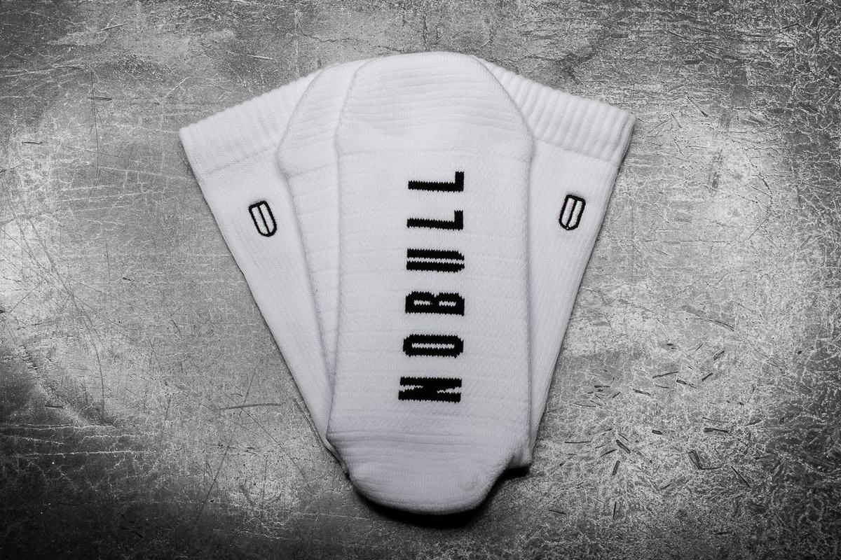 Nobull Crew Men\'s Socks White | Australia (ES7102)